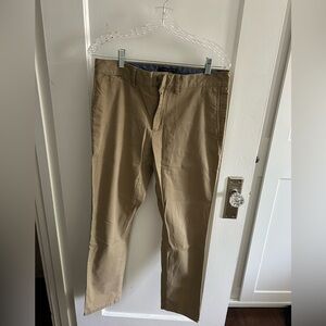 Banana Republic Khaki Fulton Chino Size 32 x 30